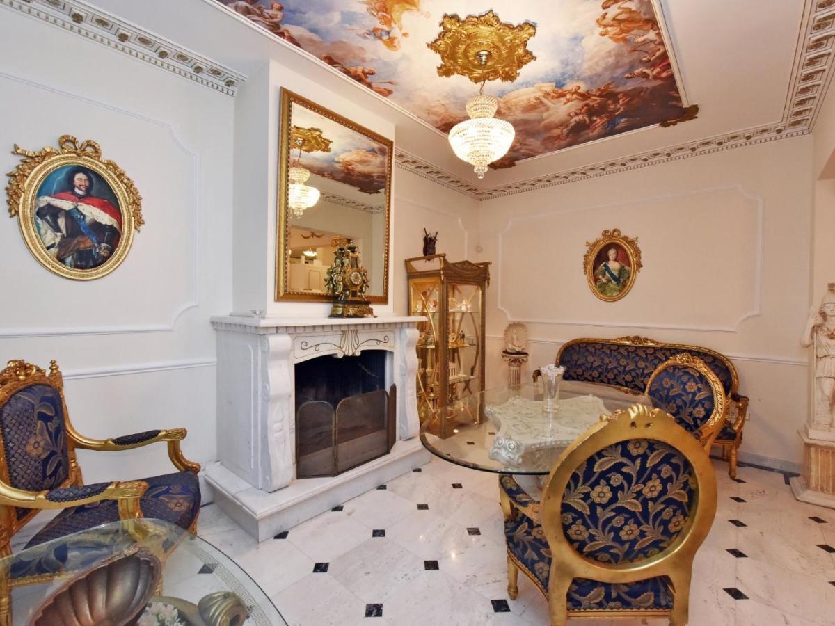 Royal House Apartment Nea Moudania Bagian luar foto