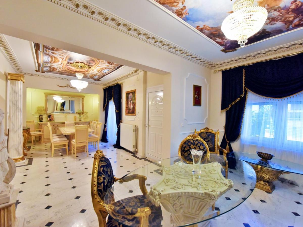 Royal House Apartment Nea Moudania Bagian luar foto