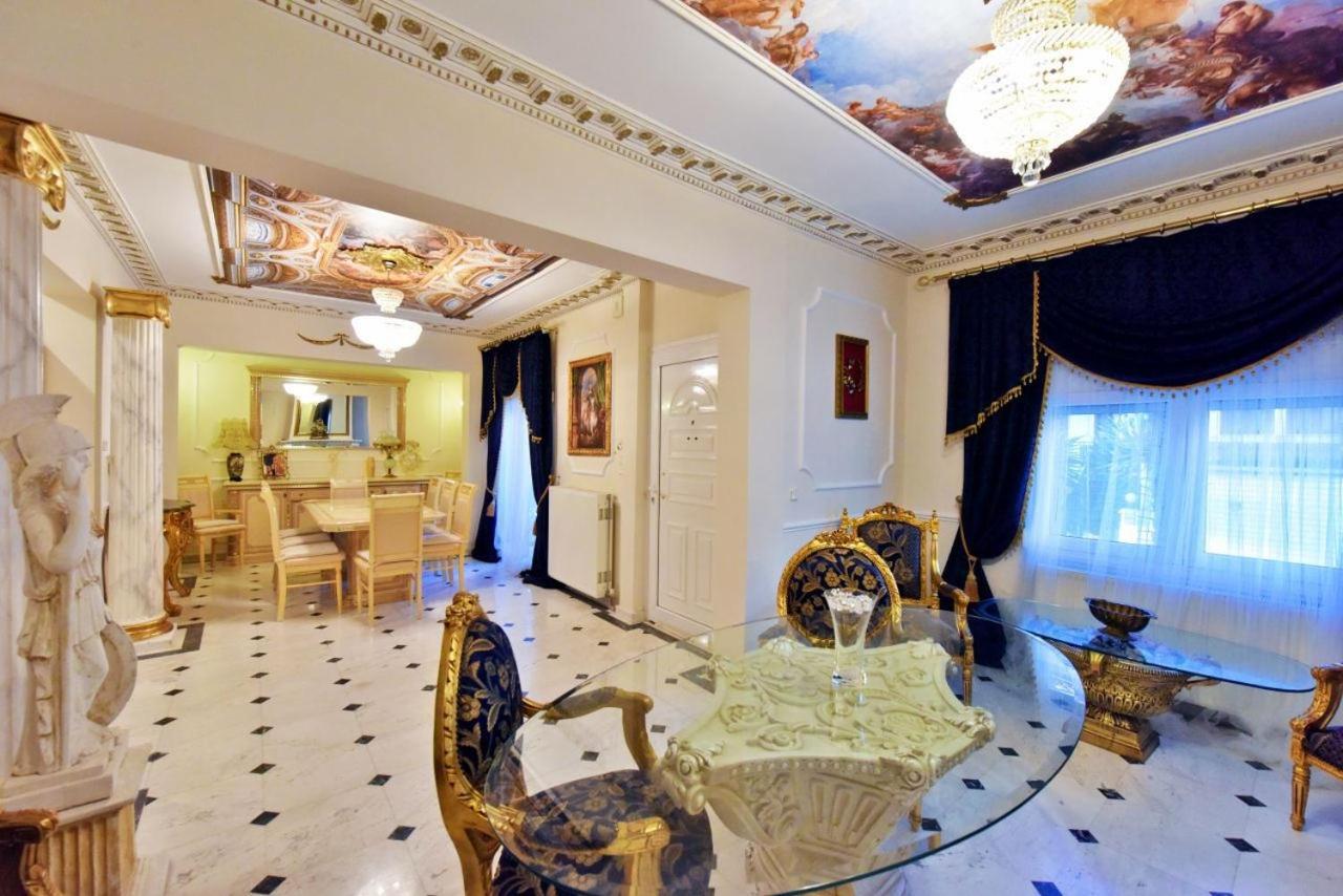 Royal House Apartment Nea Moudania Bagian luar foto